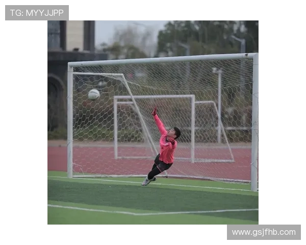 南京足球队包夹战术的创新与发展全景分析